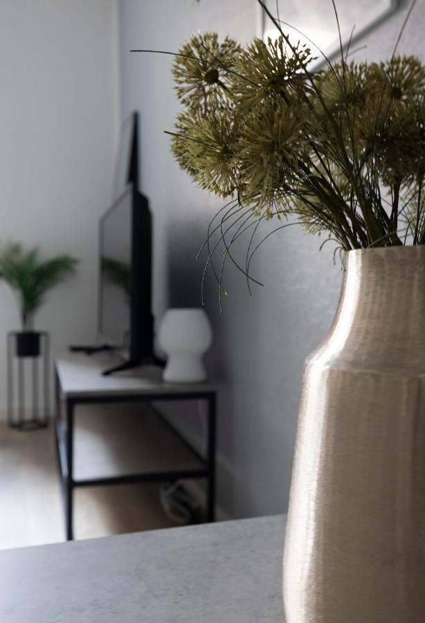 2Ndhomes Cozy, Modern Courtyard Home With Great Location Helsinky Exteriér fotografie